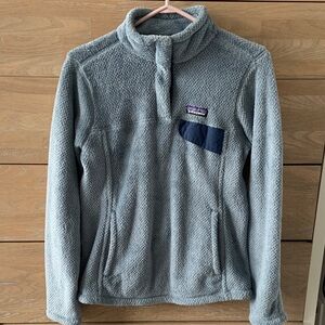 Patagonia Blue-Gray Fleece Jacket